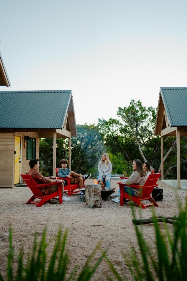 Lucky Arrow Retreat Hotel Dripping Springs Exterior foto